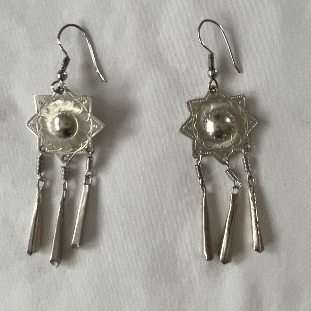 Vintage silver earrings circa 1970s.